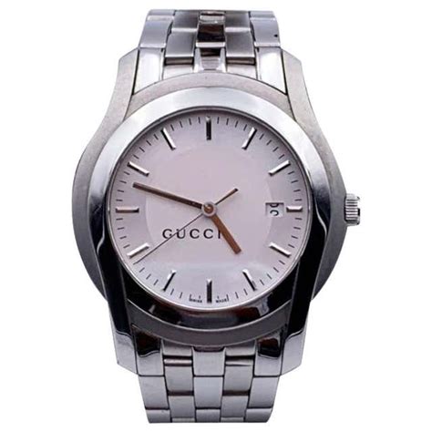 Gucci Wrist Watch Silver Tone 2400S Swiss Made Stainless 